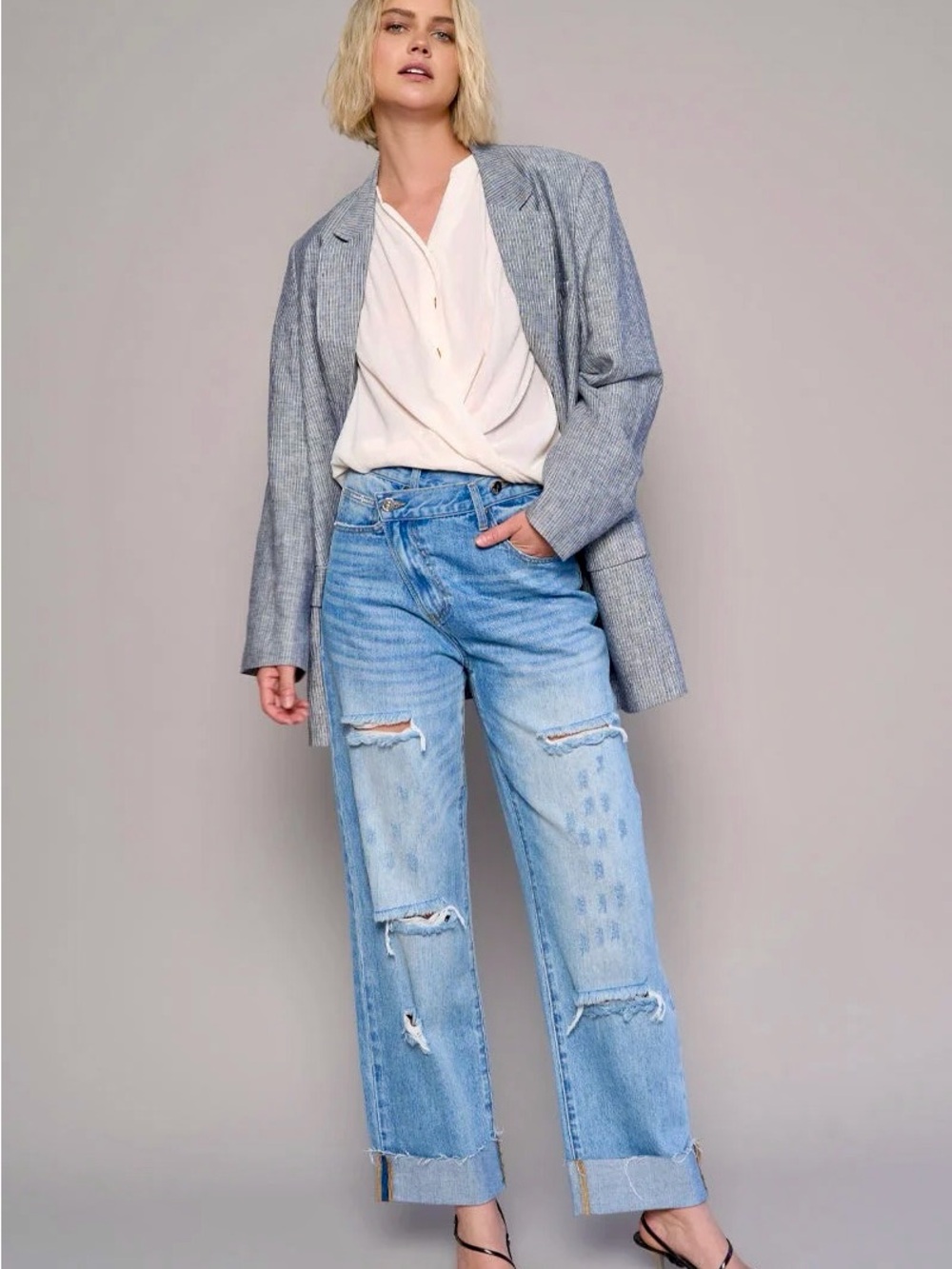 Insane Gene Free Nation Crossover Straight Leg Distressed Jeans 5 26